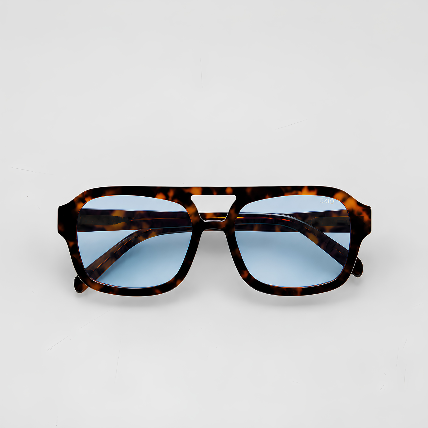 LUCE | Aqua